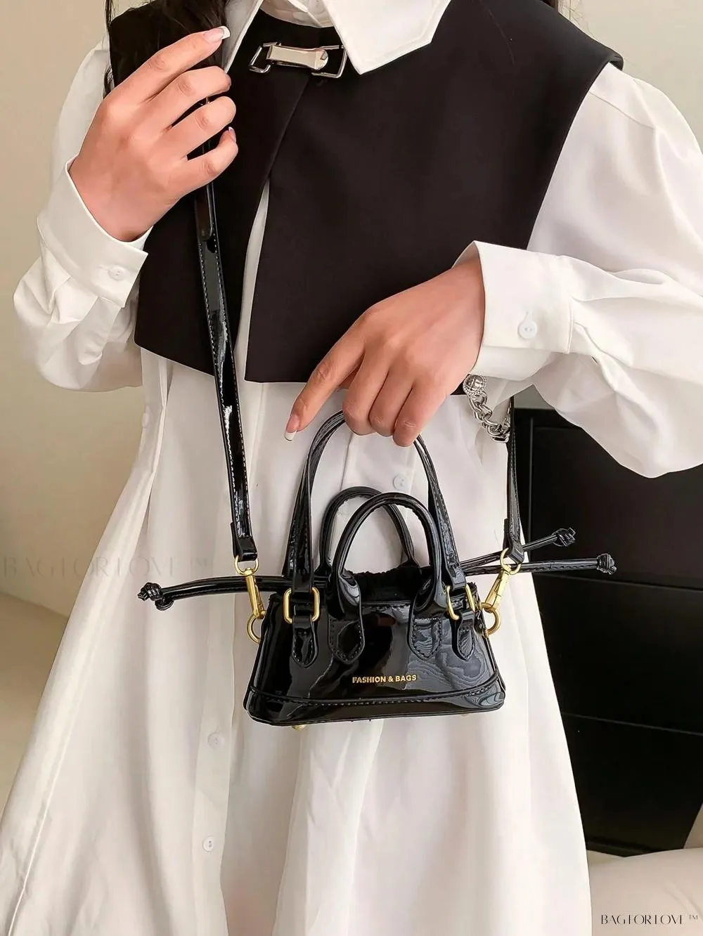 BagForLove - Lady's Little Treasure A Must-Have PU Contrast-Colored Handbag
