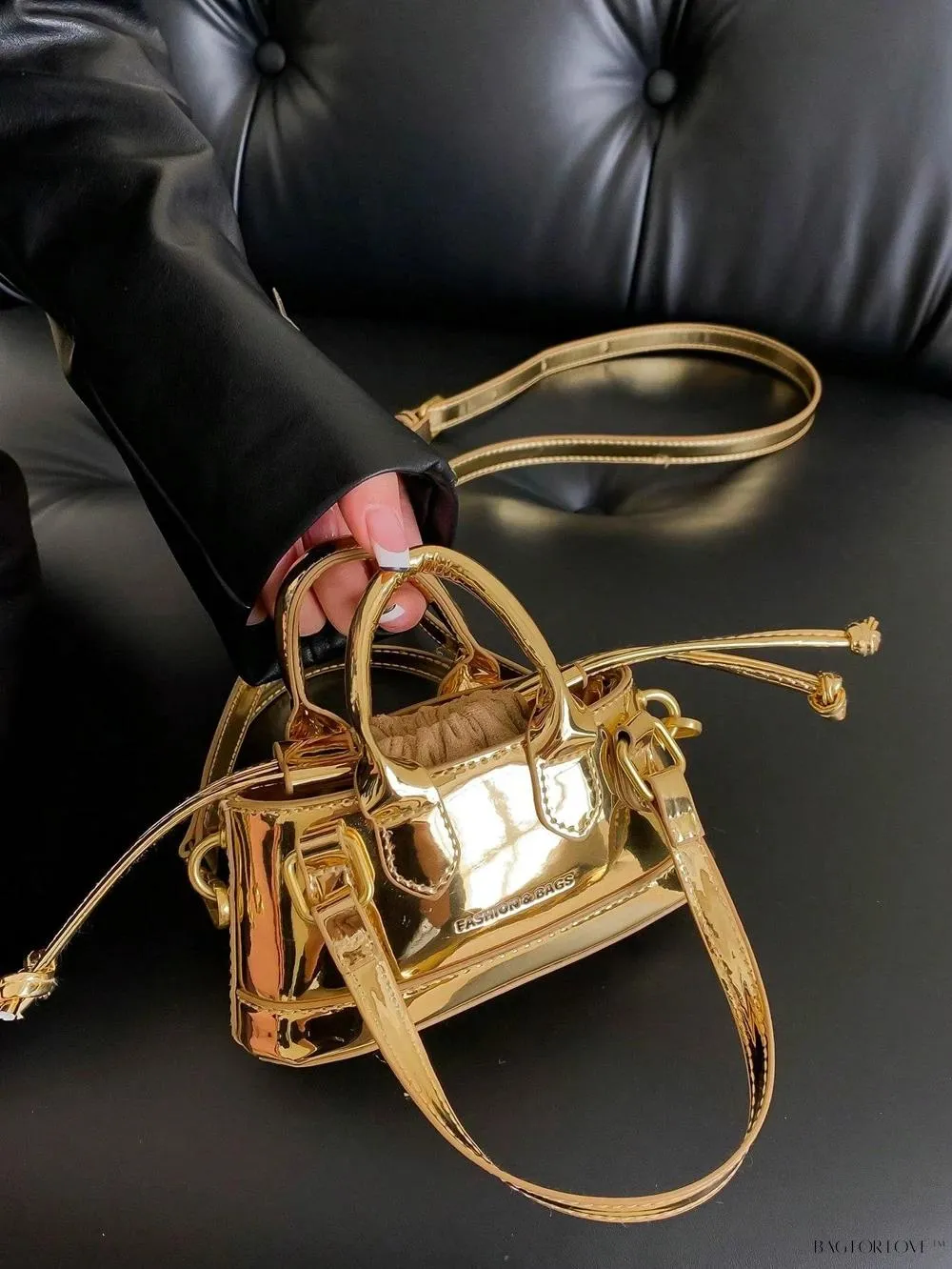 BagForLove - Lady's Little Treasure A Must-Have PU Contrast-Colored Handbag