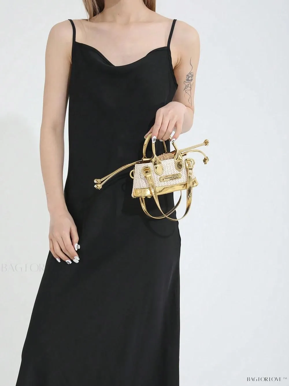 BagForLove - Lady's Little Treasure A Must-Have PU Contrast-Colored Handbag