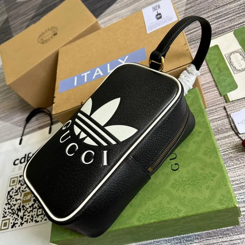 Charm - GG Bags - 1219