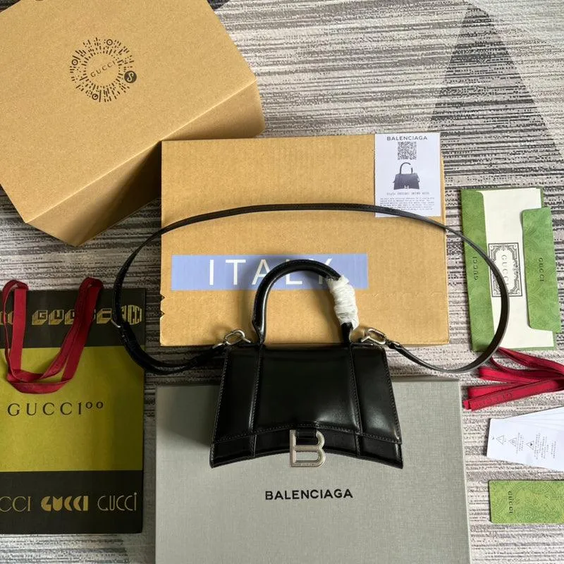 Charm - GG Bags - 1404