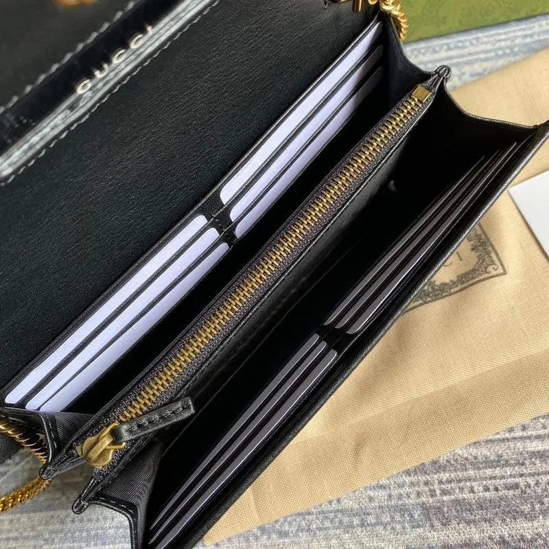 Charm - GG Bags - 1830
