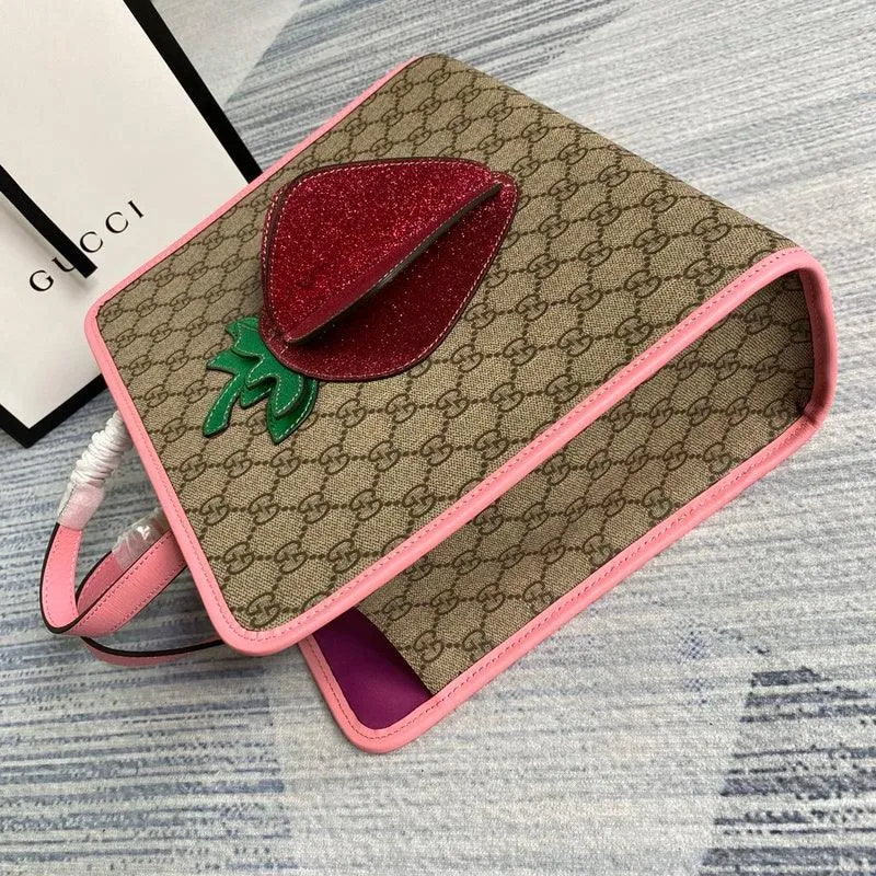 Charm - GG Bags - 2072
