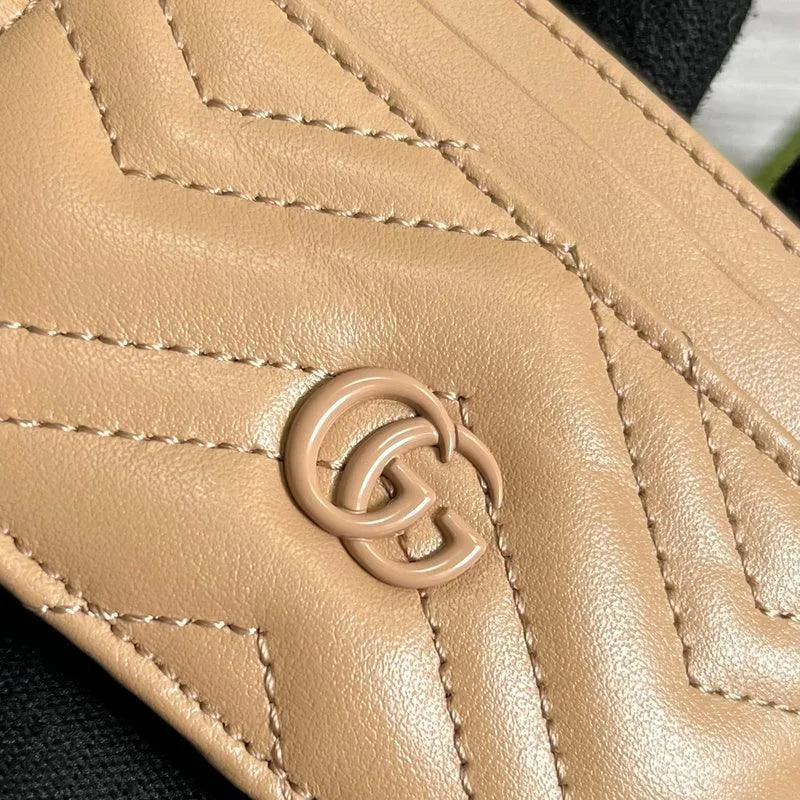 Charm - GG Bags - 300