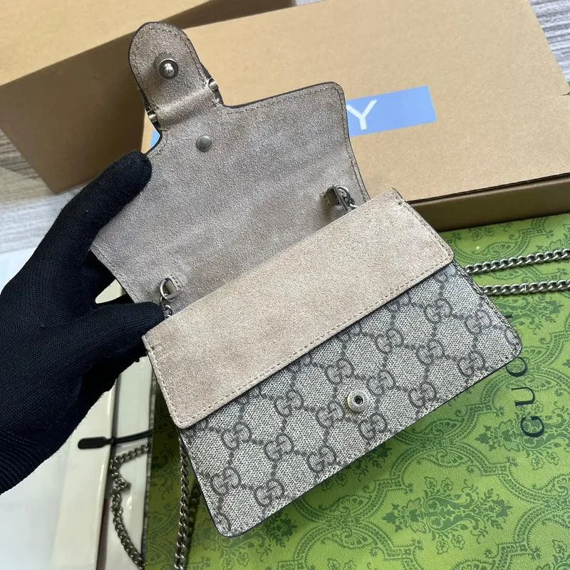Charm - GG Bags - 360