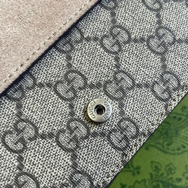 Charm - GG Bags - 360