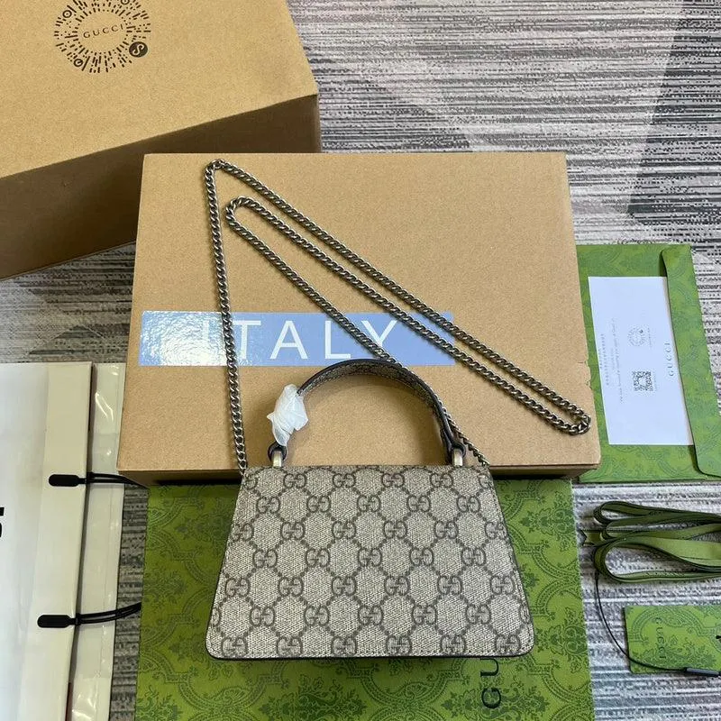 Charm - GG Bags - 360