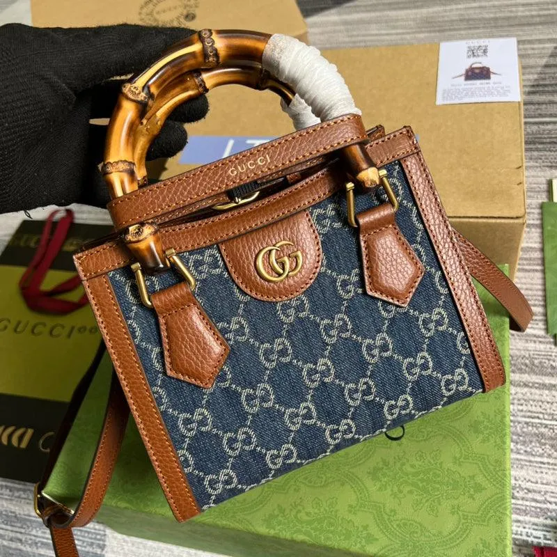 Charm - GG Bags - 502