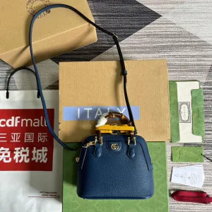 Charm - GG Bags - 620
