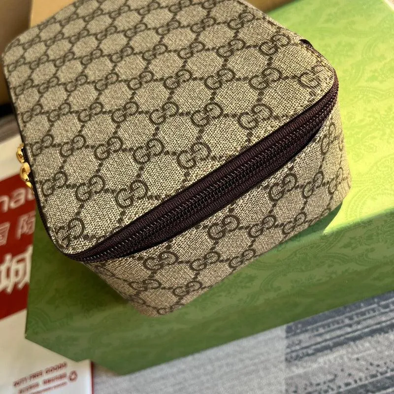 Charm - GG Bags - 646