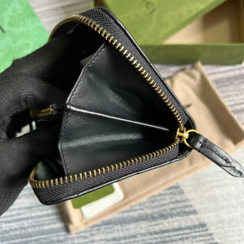 Charm - GG Bags - 840