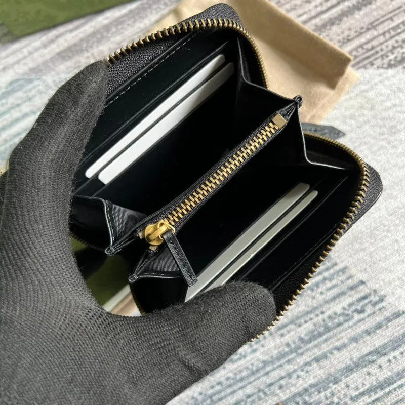 Charm - GG Bags - 840