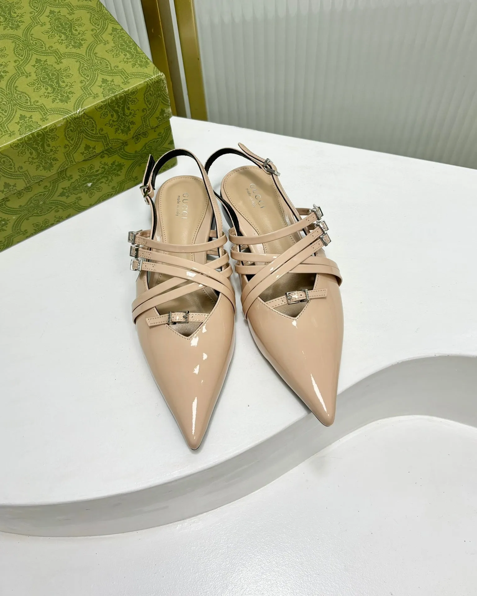 Classy GLOSSY SLINGBACK STRAPPY CREAM Long-lasting CALFSKIN BEIGE FLAT Gucci IN