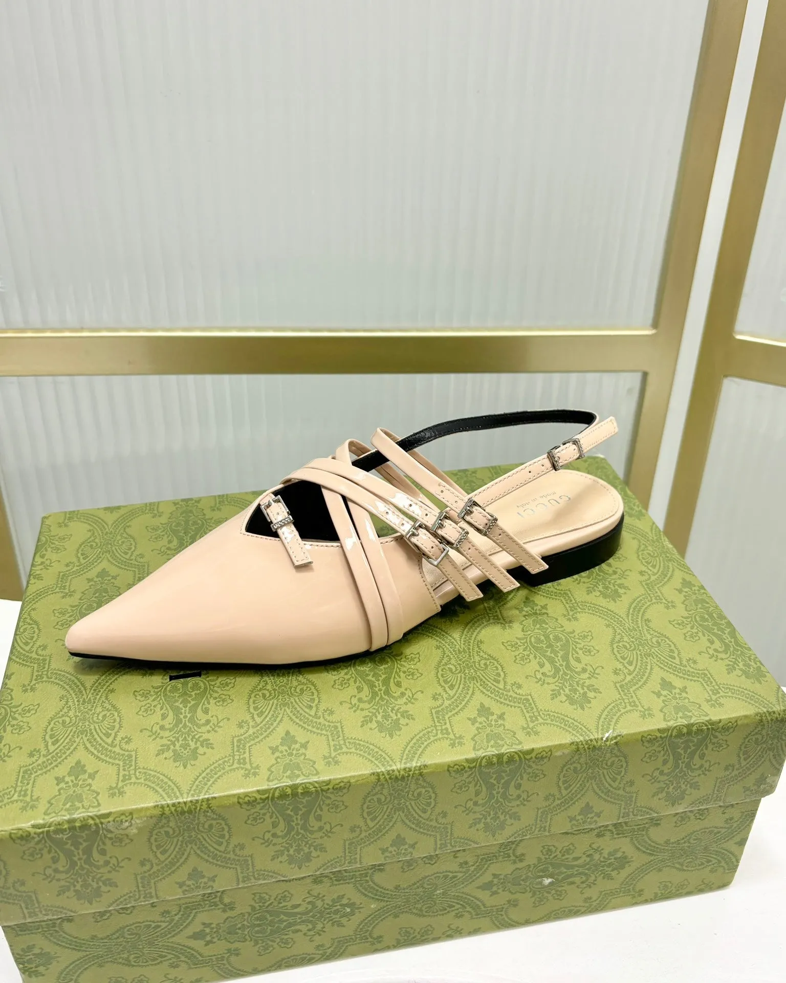Classy GLOSSY SLINGBACK STRAPPY CREAM Long-lasting CALFSKIN BEIGE FLAT Gucci IN