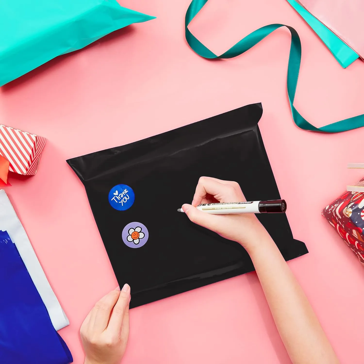 Fuxury Poly Mailers 14.5x19 Inch 50 Pcs, Waterproof Shipping Bags for Clothing, Strong Adhensive Shipping Envelopes for Small Business Suppliers, Self Seal Mailers Poly Bags Mailing Envelopes Black