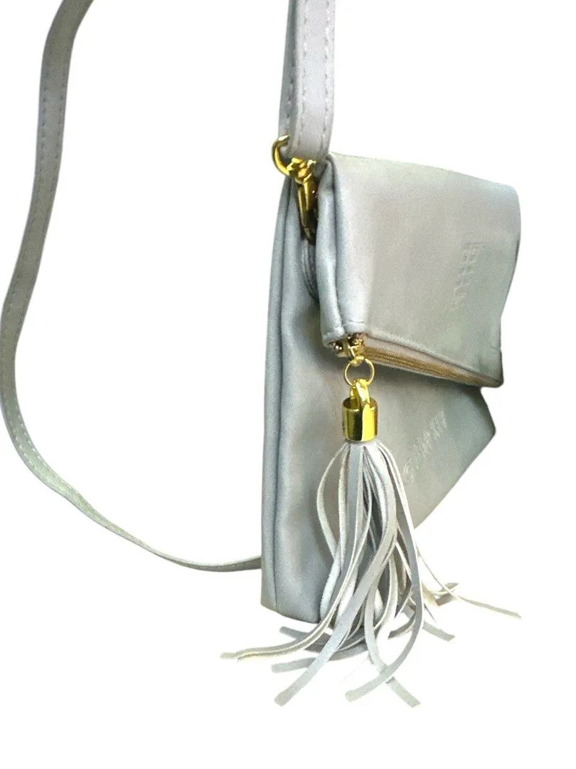 Givenchy Shoulder bag (H19 x L29 cm)
