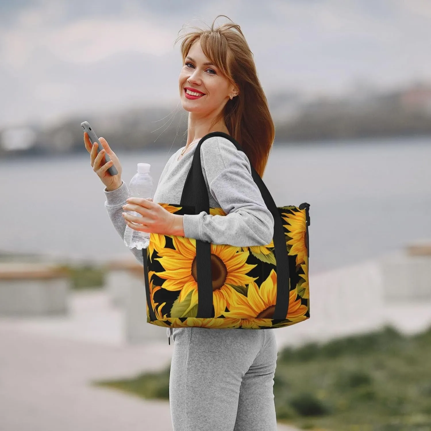 Gym Bag Sunflower Flower Duffel Bag for Men Women Travel Overnight Bag with Shoe Compartment Workout Bags