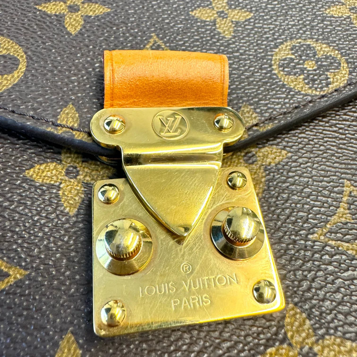 Louis Vuitton Métis Pochette Monogram Canvas