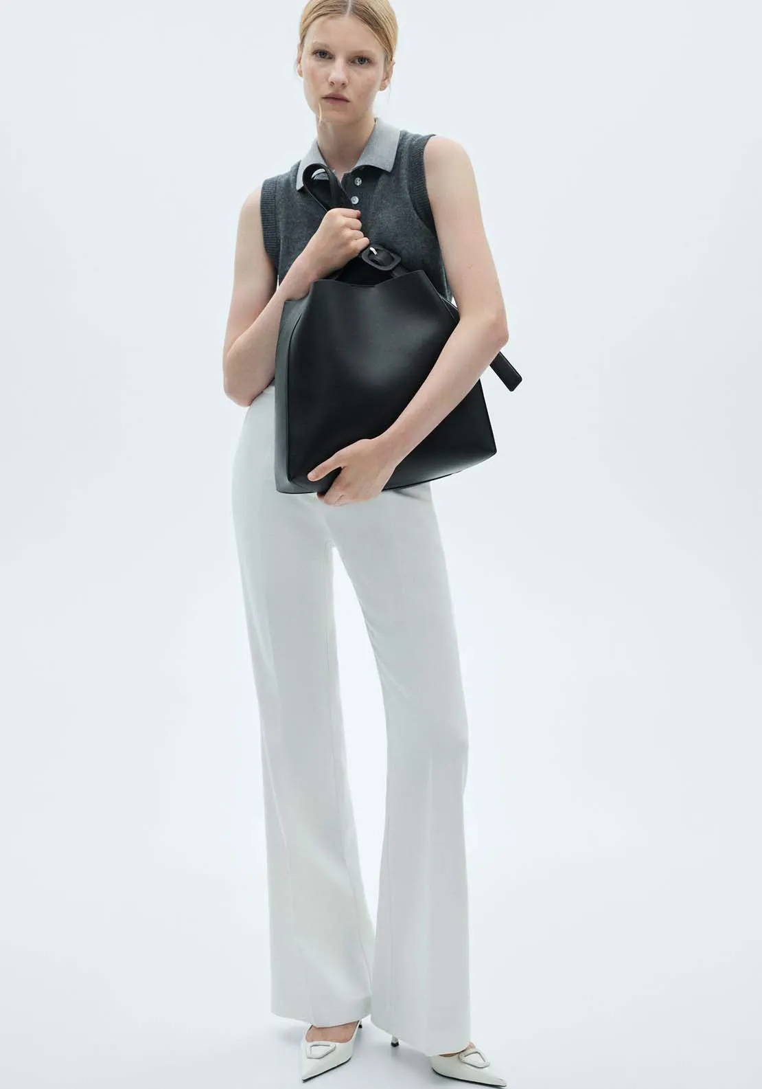 Shopper bag with buckle - Black