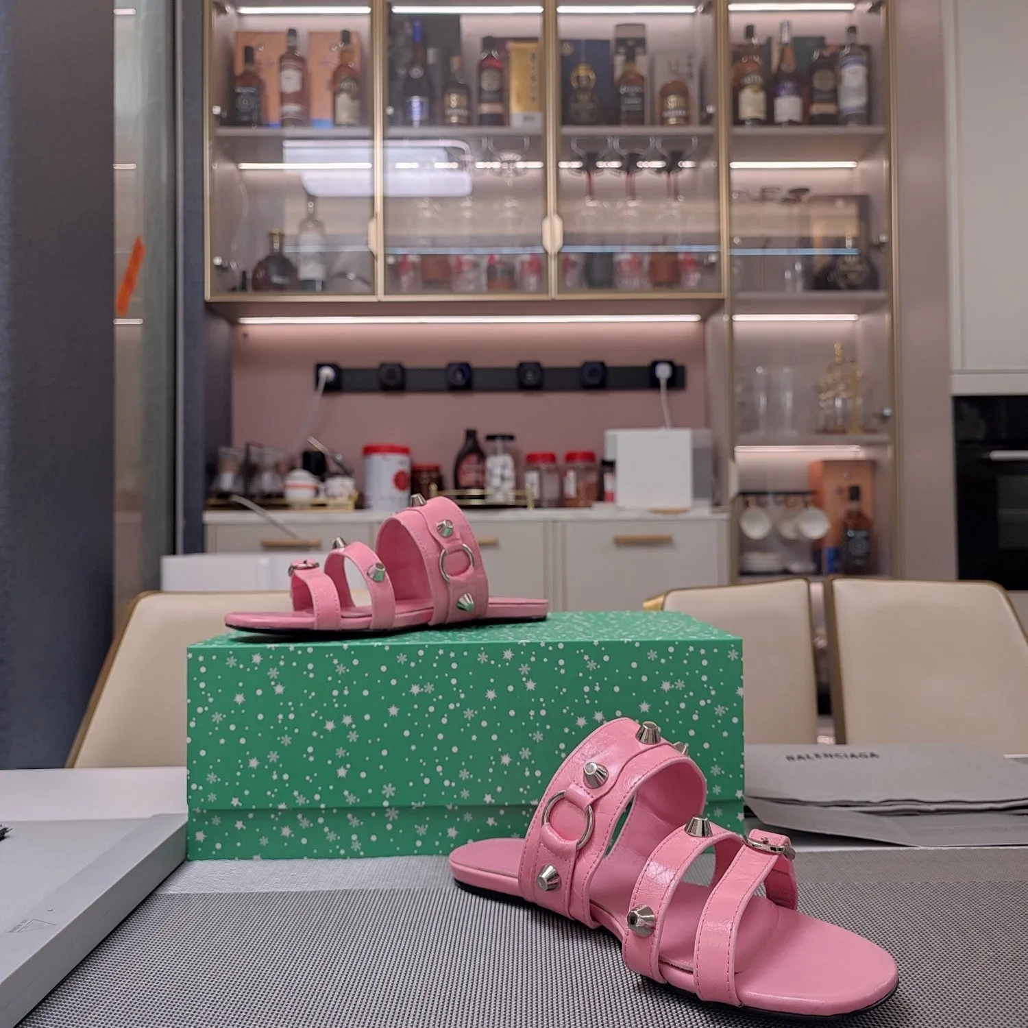 Tailored selection IN PINK SHEEPSKIN Accessible Balanciaga WAX-OIL WEWAK STUDDED SANDALS STRAPPY FLAT