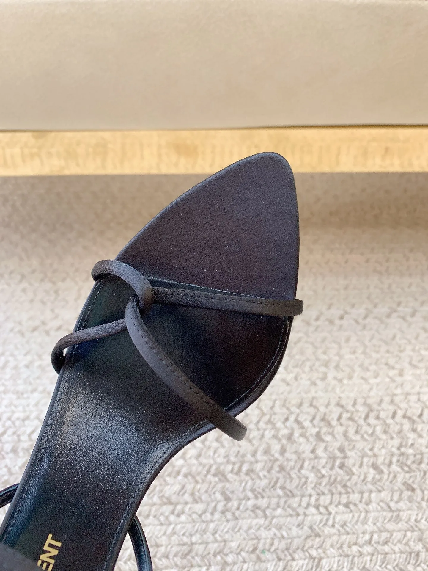 Winter savings Laurent STRAPPY IN Saint Proven track record SILK MID BLACK HEEL SANDALS