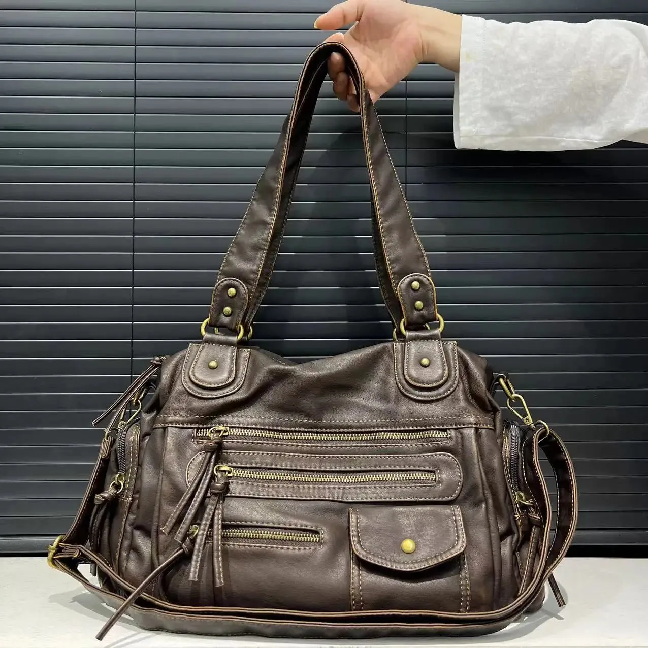 Y2K Leather Multi-Compartment Zipper Handbag